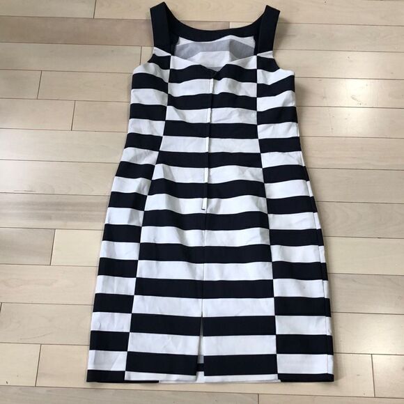 H&M Women's Stripes Pattern Sleeveless Sheath Mini Dress Black & White Size 12 - Picture 2 of 3